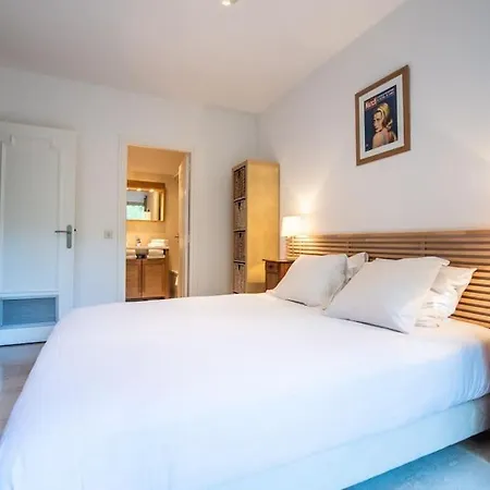 L'esterel Avec Grand Balcon Vue Apercu Et Piscine *